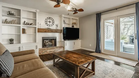 $450,000 | 5325 Creekbend Drive, Carmel, IN 46033