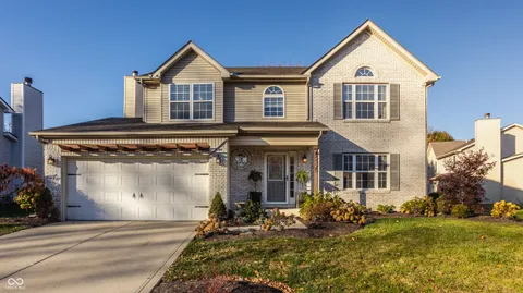 $450,000 | 5325 Creekbend Drive, Carmel, IN 46033