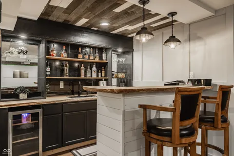 $450,000 | 5325 Creekbend Drive, Carmel, IN 46033