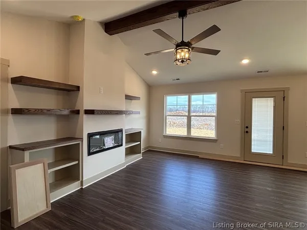 $299,900 | 5126 Woodstone Circle, Unit 149, Jeffersonville, IN 47130