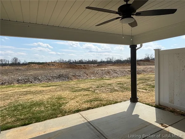 $299,900 | 5126 Woodstone Circle, Unit 149, Jeffersonville, IN 47130