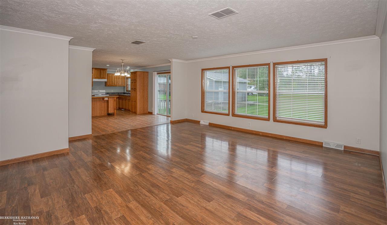 7401 Buckell Lake Road Holly, MI 48442 - Photo 14 of 39 50057770-13.JPG