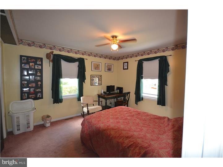 33 James Road Hatboro, PA 19040 - Photo 11 of 25
