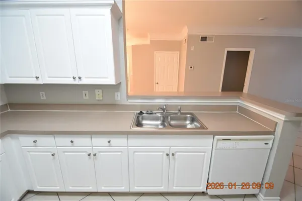 $1,725 | 4323 Bayside Village Drive, Unit 308, Tampa, FL 33615