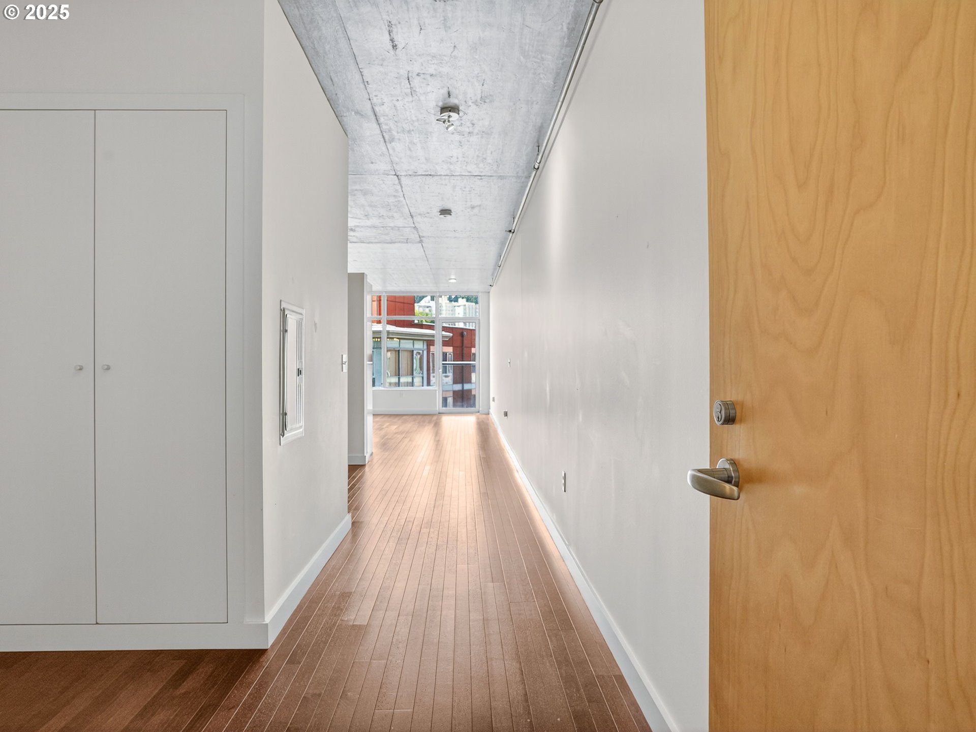 1926 West Burnside Street, Unit 606 Portland, OR 97209 - Photo 5 of 27