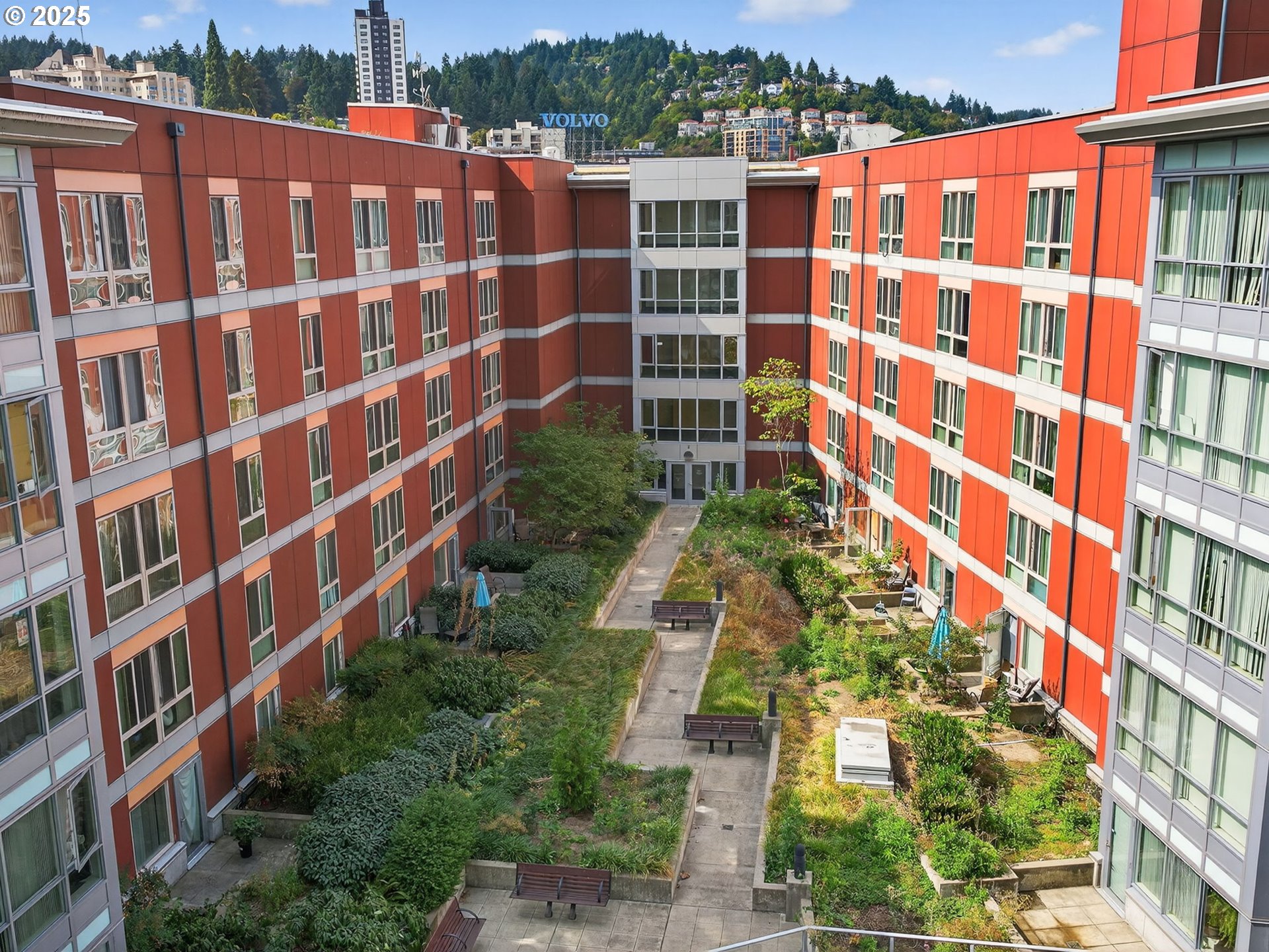 1926 West Burnside Street, Unit 606 Portland, OR 97209 - Photo 10 of 27
