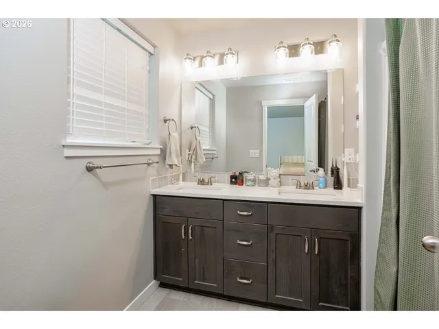 $455,000 | 14007 Northeast 7th Court, Vancouver, WA 98685