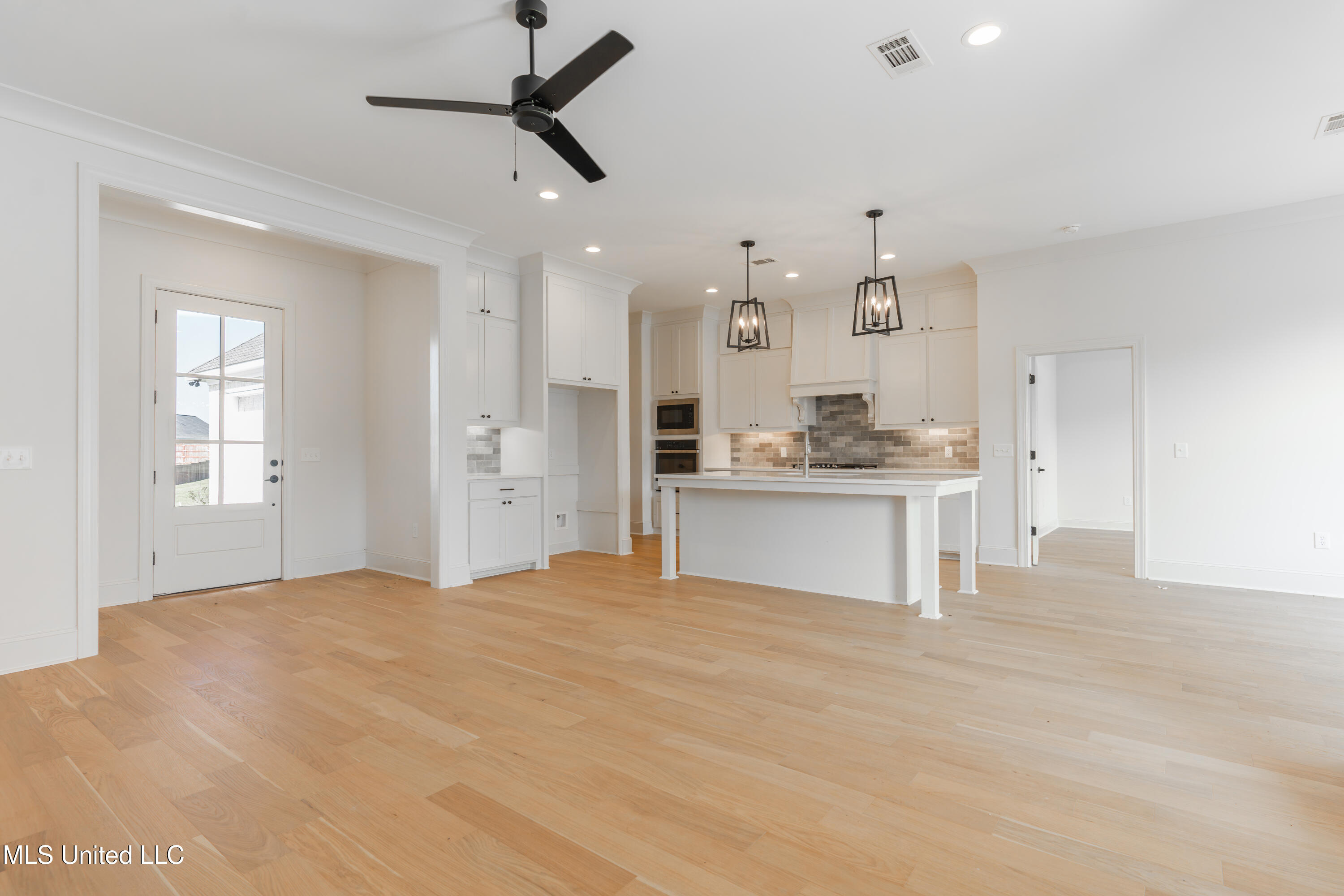 112 Catherine Boulevard Clinton, MS 39056 - Photo 12 of 80 11-LivingArea