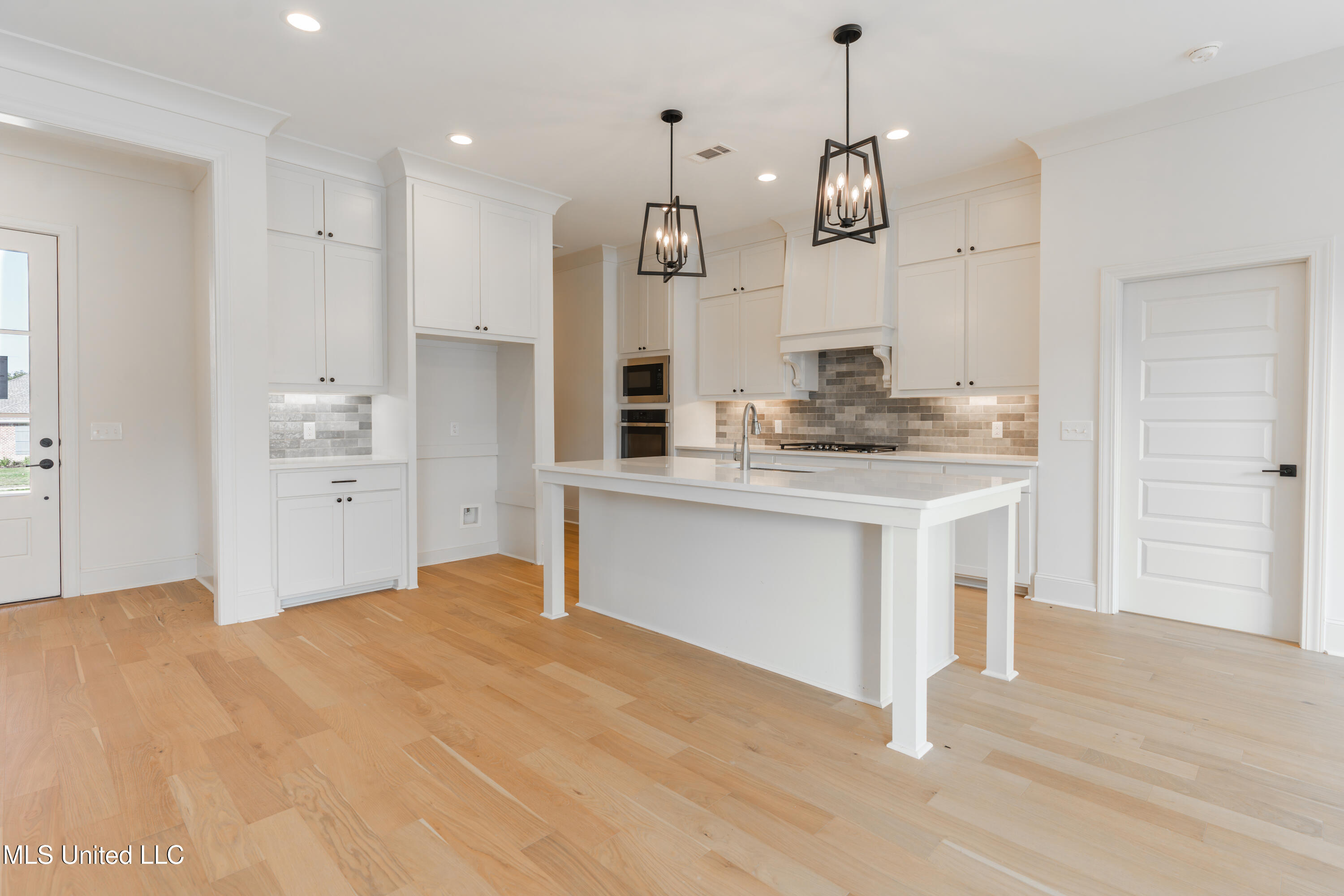 112 Catherine Boulevard Clinton, MS 39056 - Photo 16 of 80 15-Kitchen
