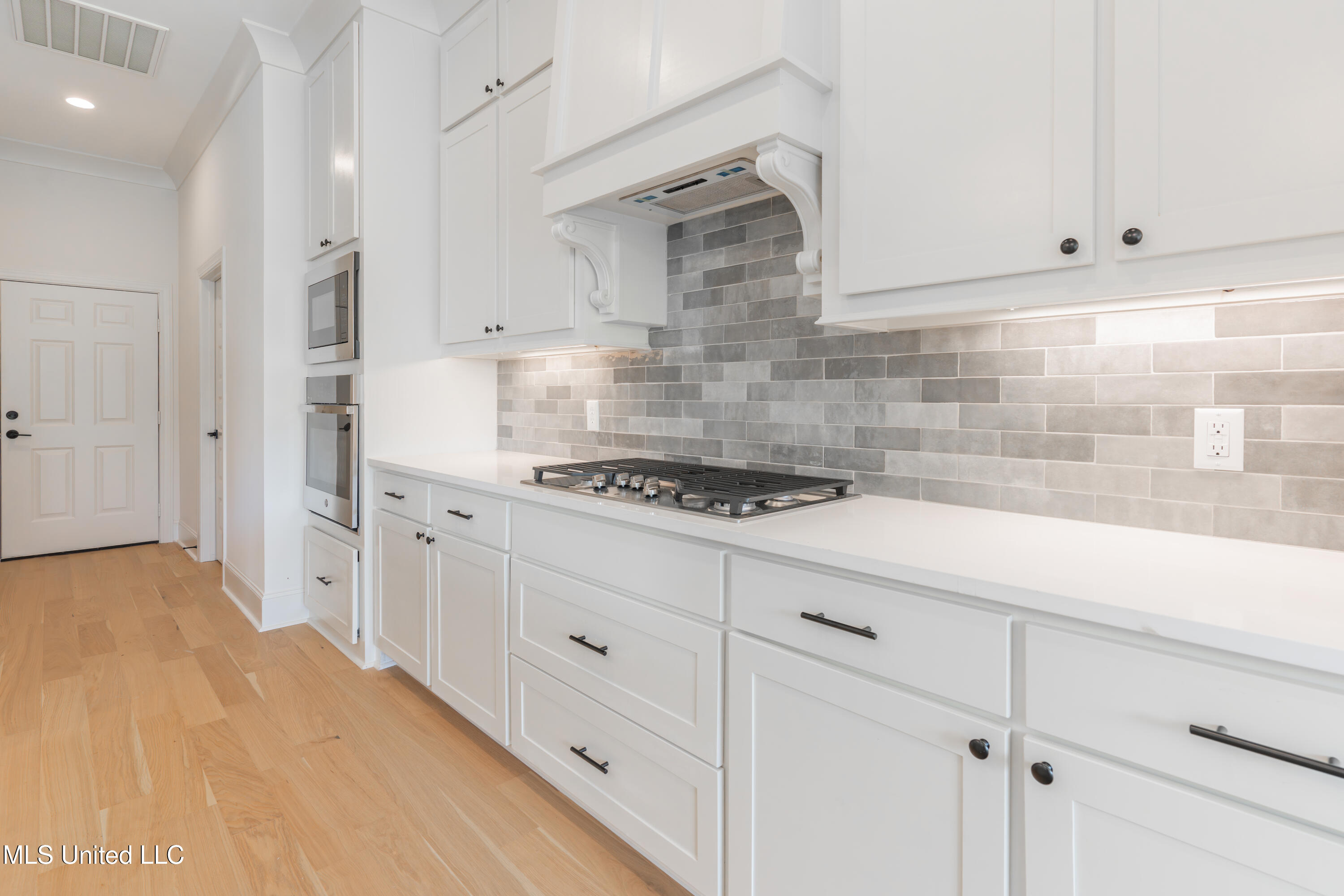 112 Catherine Boulevard Clinton, MS 39056 - Photo 19 of 80 18-Kitchen