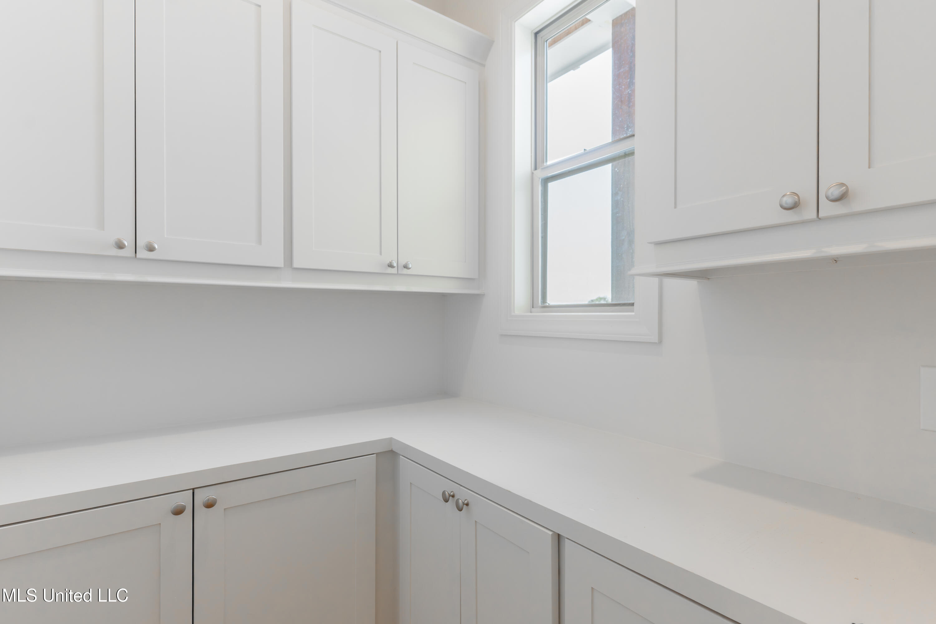 112 Catherine Boulevard Clinton, MS 39056 - Photo 26 of 80 25-Pantry