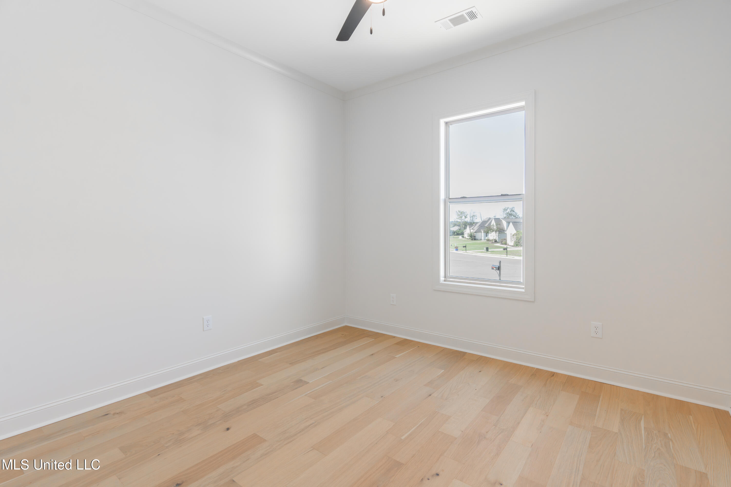 112 Catherine Boulevard Clinton, MS 39056 - Photo 45 of 80 44-Bedroom2