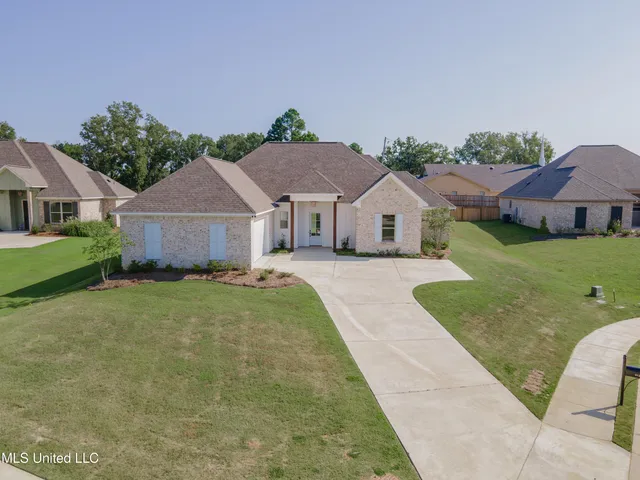 $411,000 | 112 Catherine Boulevard, Clinton, MS 39056