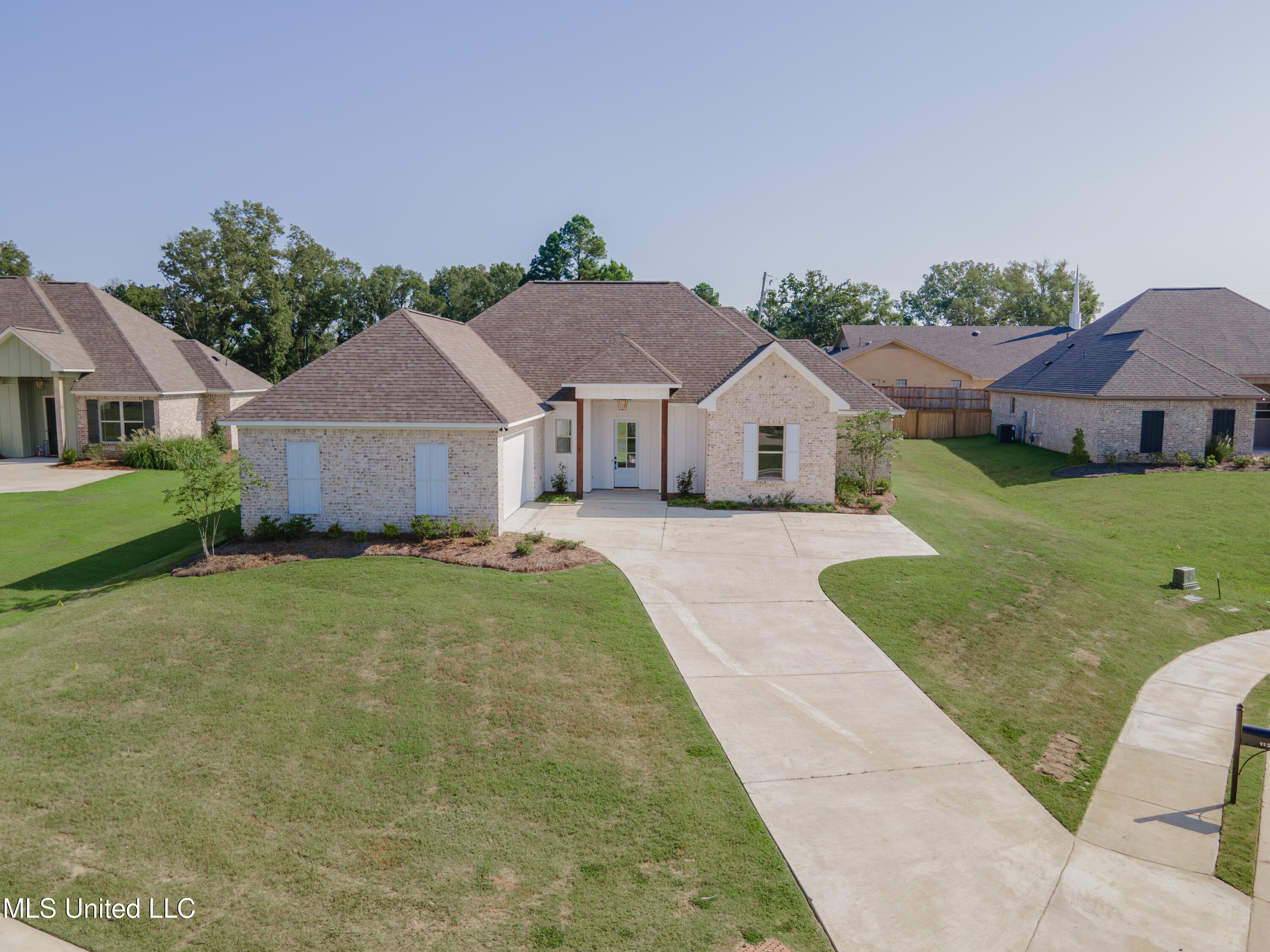 112 Catherine Boulevard Clinton, MS 39056 - Photo 7 of 80 6-Aerial