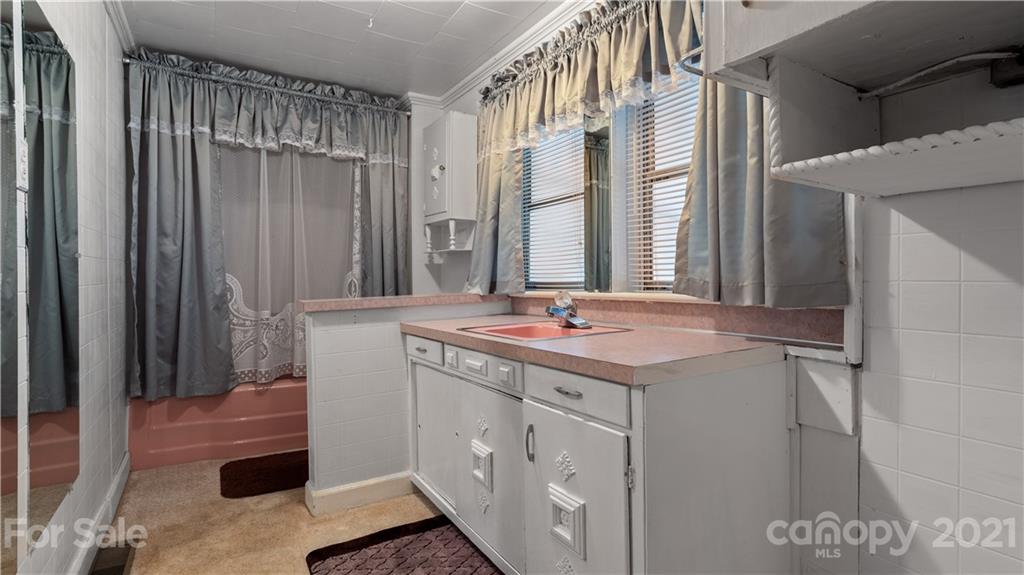 615 Pine Ridge Road, Unit 42 Lexington, NC 27295 - Photo 14 of 25 Gallery Image 14