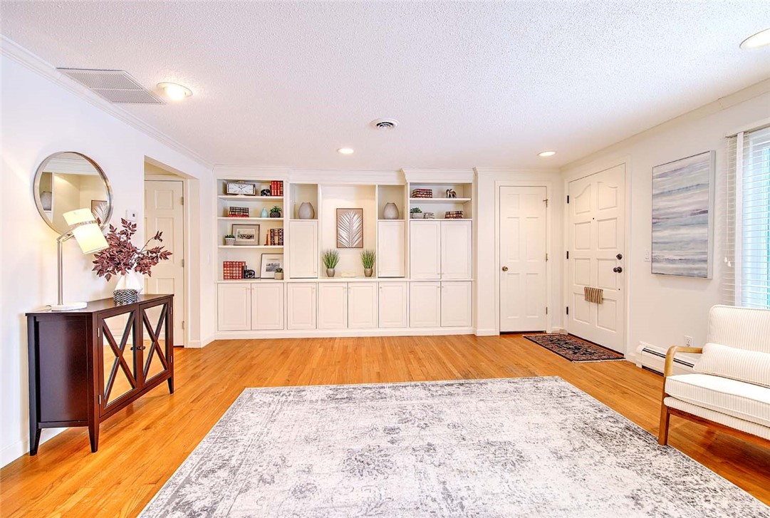 164 Butler Avenue, Unit B Providence, RI 02906 - Photo 11 of 42