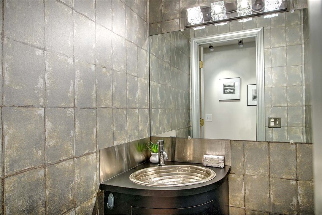 164 Butler Avenue, Unit B Providence, RI 02906 - Photo 20 of 42