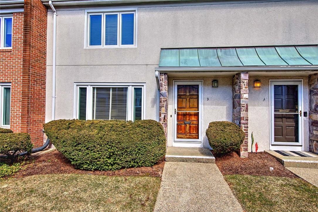 164 Butler Avenue, Unit B Providence, RI 02906 - Photo 3 of 42