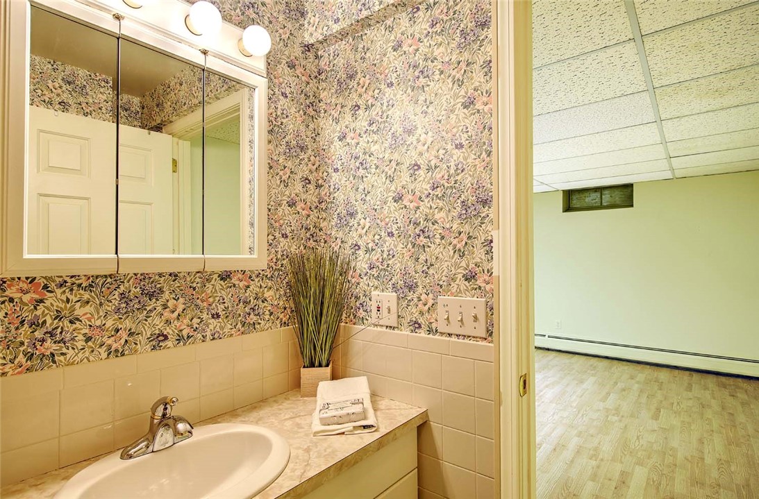 164 Butler Avenue, Unit B Providence, RI 02906 - Photo 38 of 42