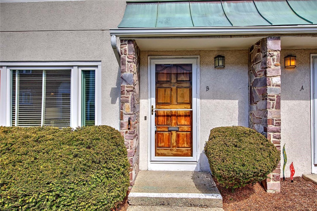 164 Butler Avenue, Unit B Providence, RI 02906 - Photo 4 of 42