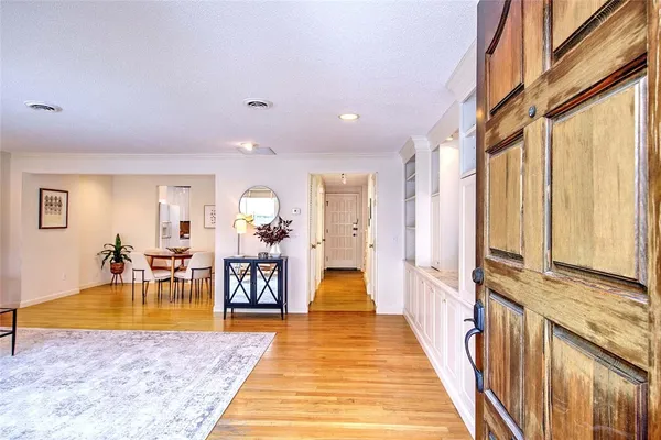 $550,000 | 164 Butler Avenue, Unit B, Providence, RI 02906