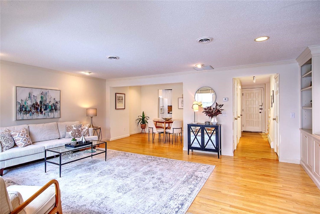 164 Butler Avenue, Unit B Providence, RI 02906 - Photo 6 of 42