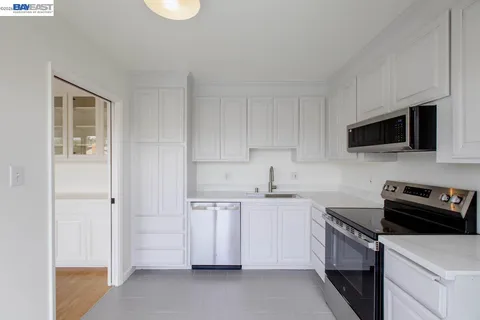 $595,000 | 339 Broadway, Unit 116, Alameda, CA 94501