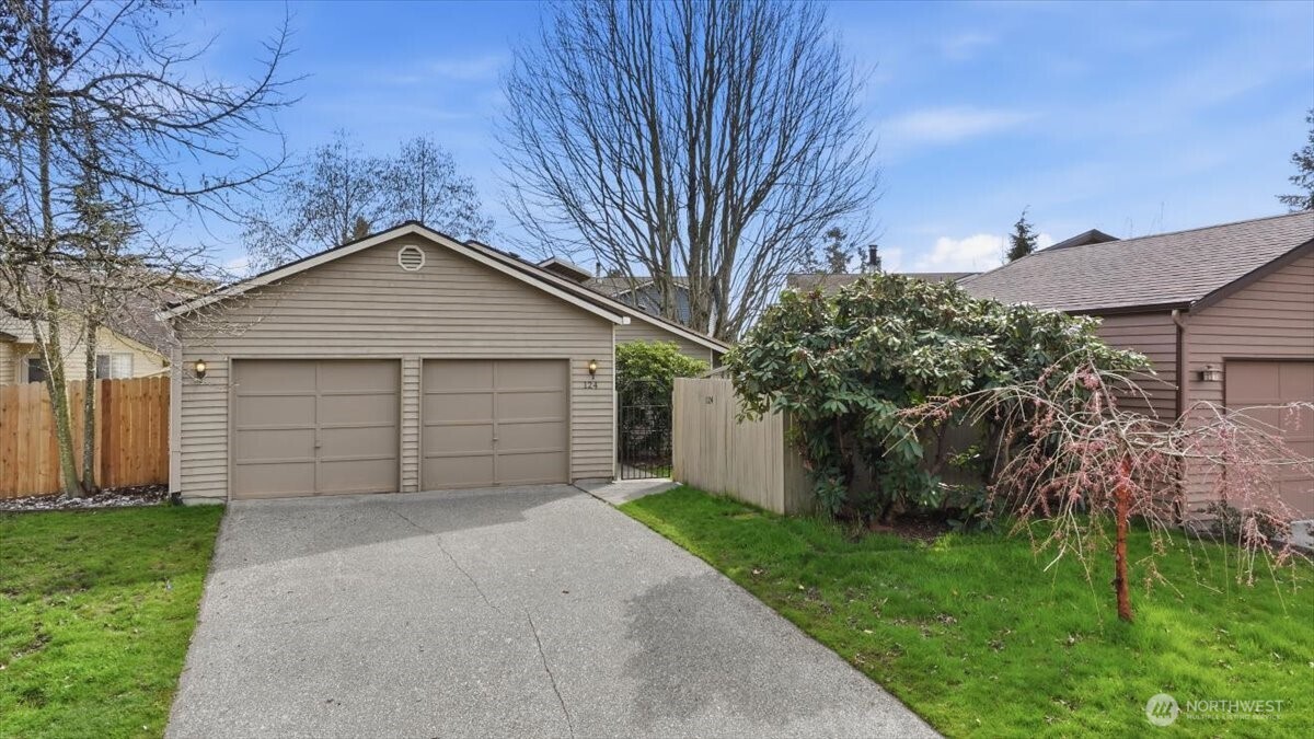124 93rd Street Southeast Everett, WA 98208 - Photo 1 of 21