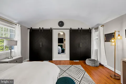 $850,000 | 212 St Dunstans Road, Baltimore, MD 21212