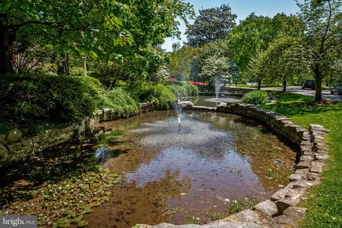 $850,000 | 212 St Dunstans Road, Baltimore, MD 21212