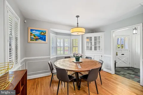$850,000 | 212 St Dunstans Road, Baltimore, MD 21212