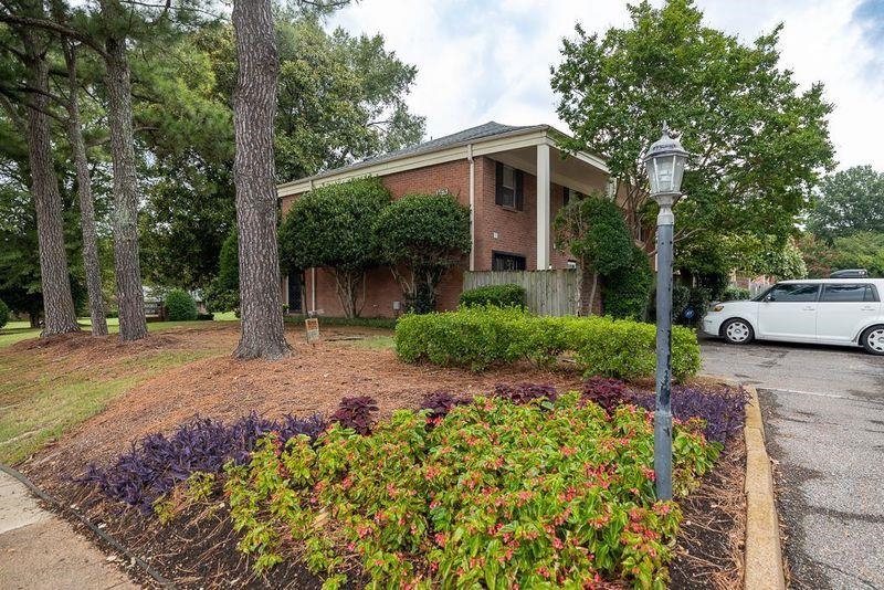 5696 Quince Road, Unit 9 Memphis, TN 38119 - Photo 1 of 2