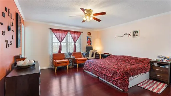 $300,000 | 2103 La Quinta Via, Harvey, LA 70058