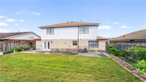 $300,000 | 2103 La Quinta Via, Harvey, LA 70058