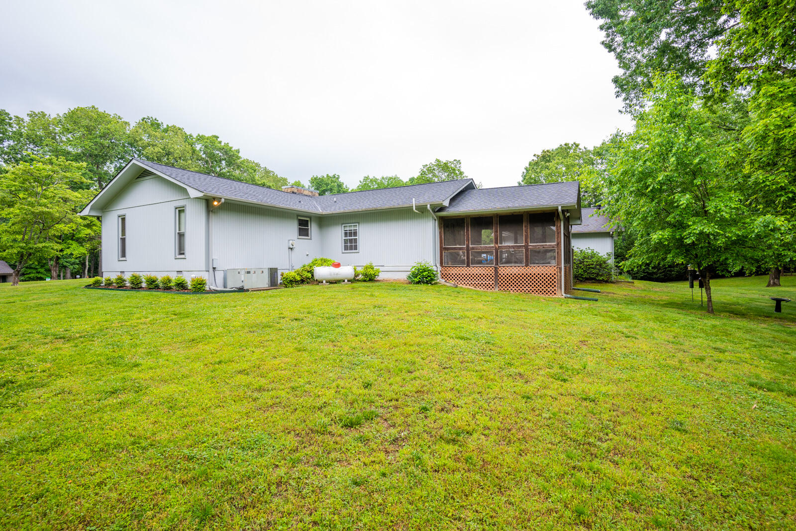 9923 Blue Springs Road Harrison, TN 37341 - Photo 4 of 23 9923-Blue-Springs-Rd-MLS-Photos-6