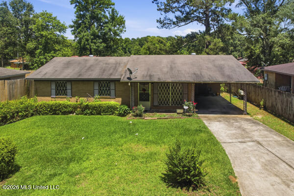 209 Holden Road McComb, MS 39648 - Photo 1 of 15 IMG_1068