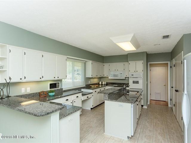 7520 Hollyridge Road Jacksonville, FL 32256 - Photo 2 of 35 015_Kitchen