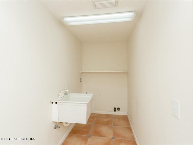 7520 Hollyridge Road Jacksonville, FL 32256 - Photo 33 of 35 032_Utility Room