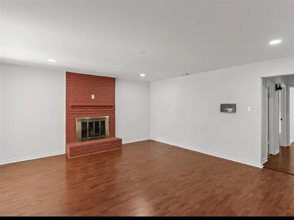 $2,900 | 7607 Meadow Oaks Drive, Dallas, TX 75230