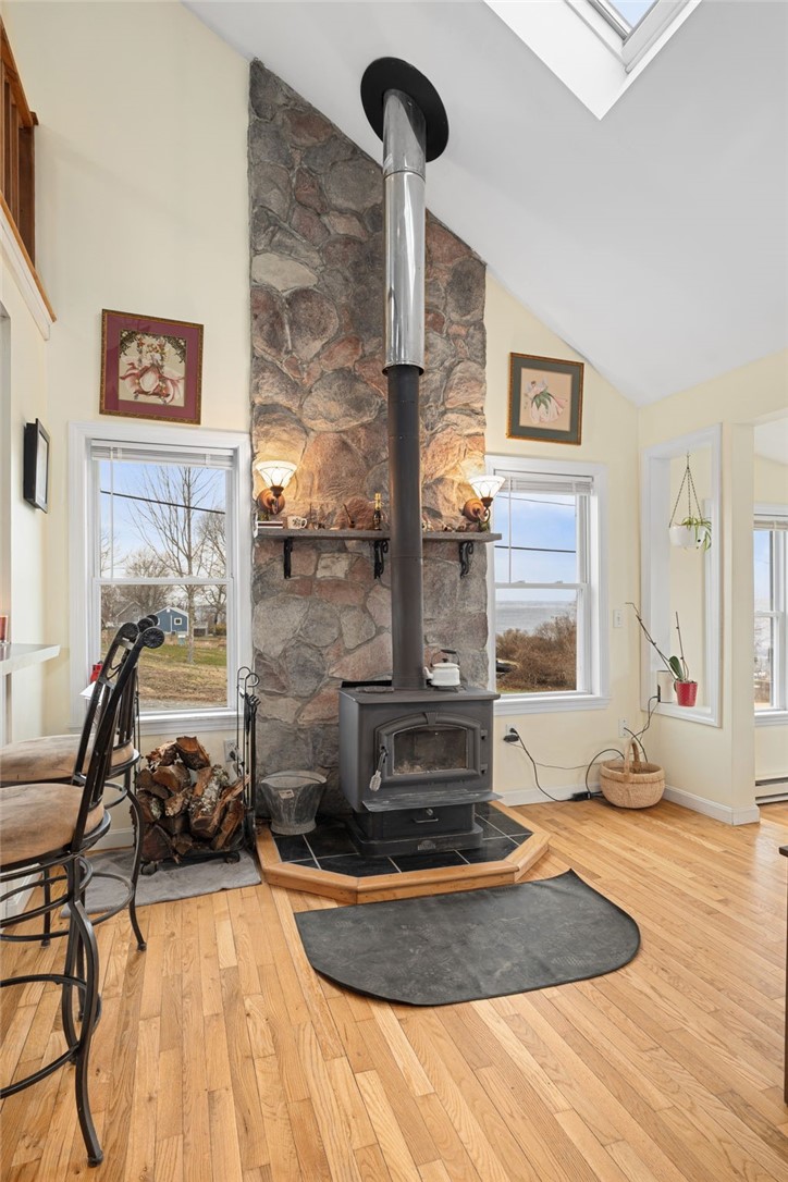 26 Pier Road Portsmouth, RI 02872 - Photo 11 of 30