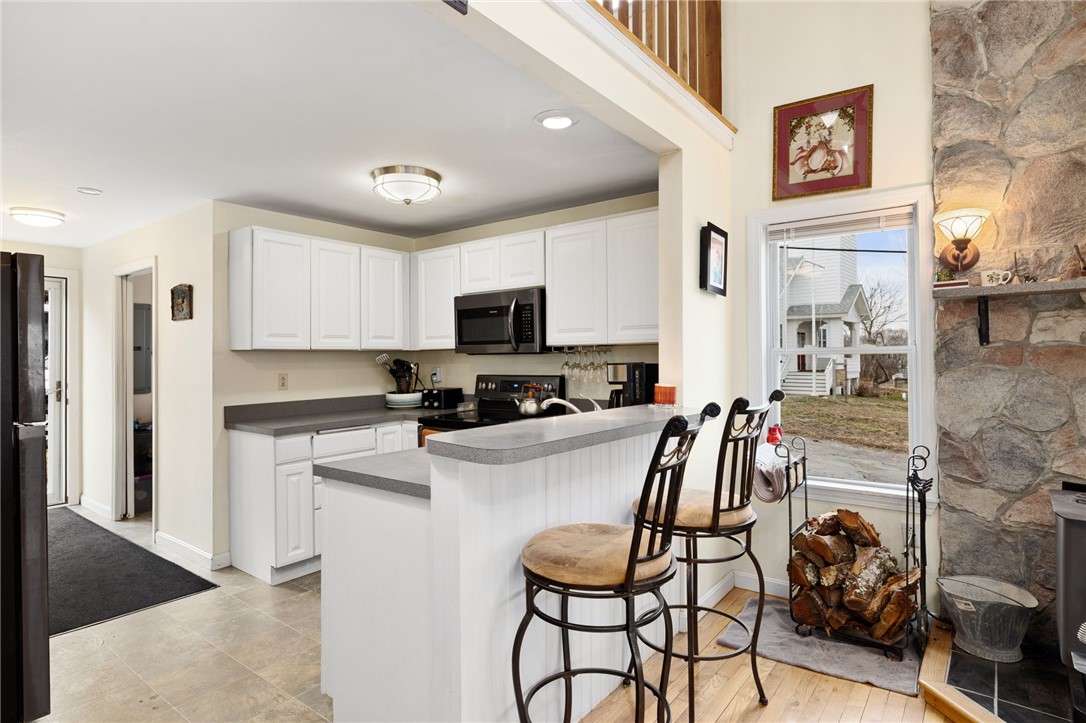 26 Pier Road Portsmouth, RI 02872 - Photo 14 of 30