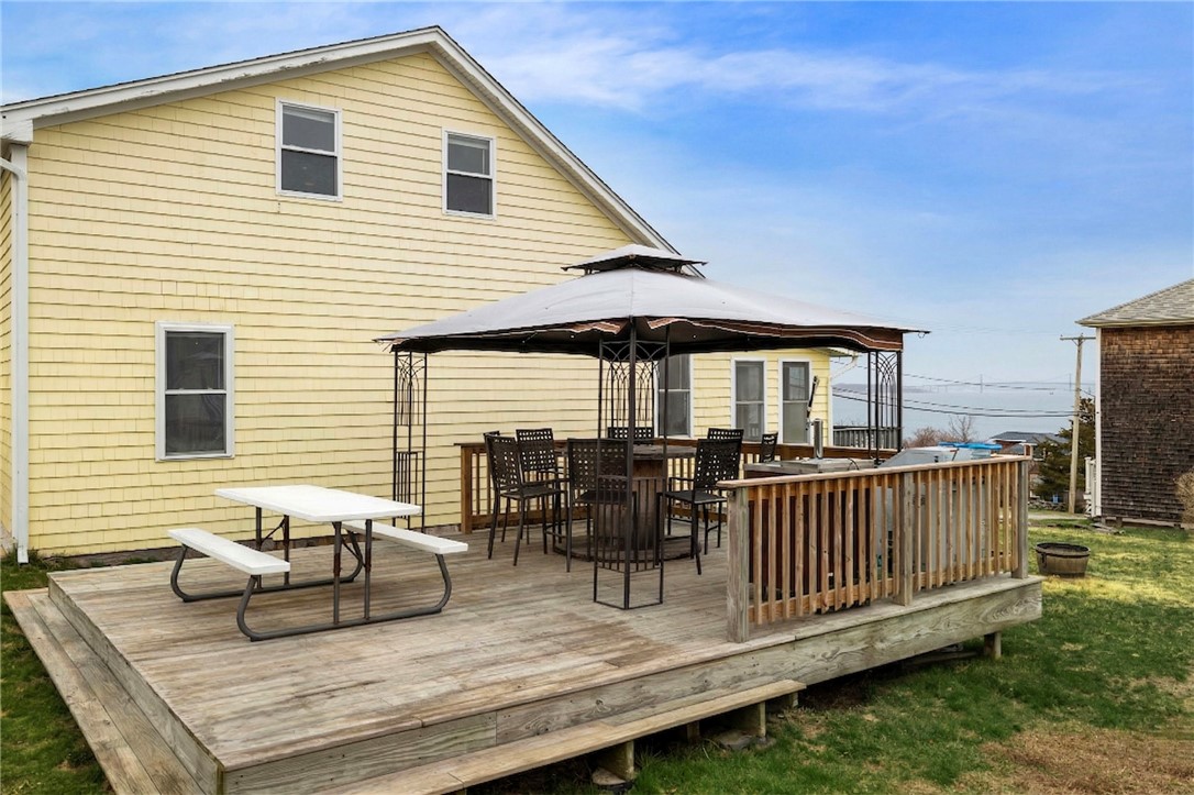 26 Pier Road Portsmouth, RI 02872 - Photo 22 of 30