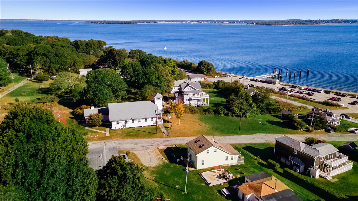26 Pier Road Portsmouth, RI 02872 - Photo 27 of 30