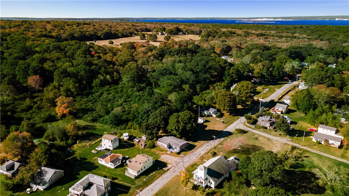 26 Pier Road Portsmouth, RI 02872 - Photo 29 of 30