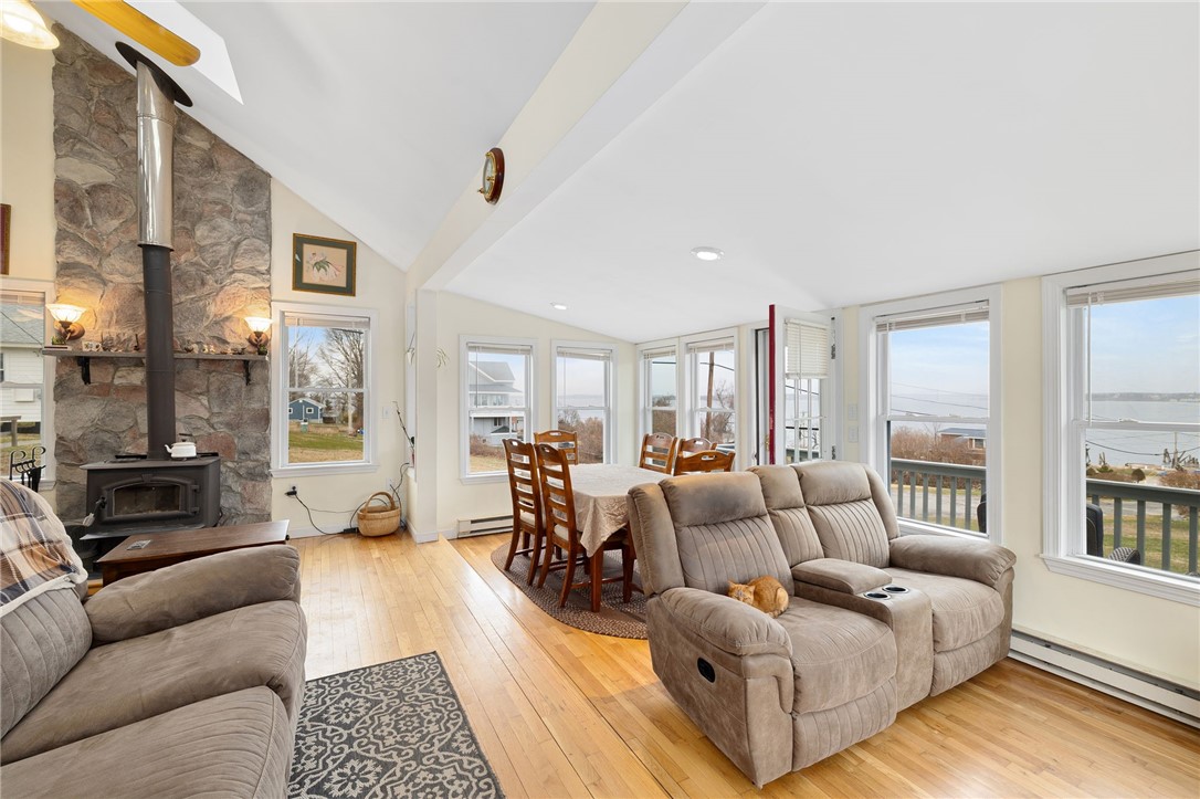 26 Pier Road Portsmouth, RI 02872 - Photo 10 of 30