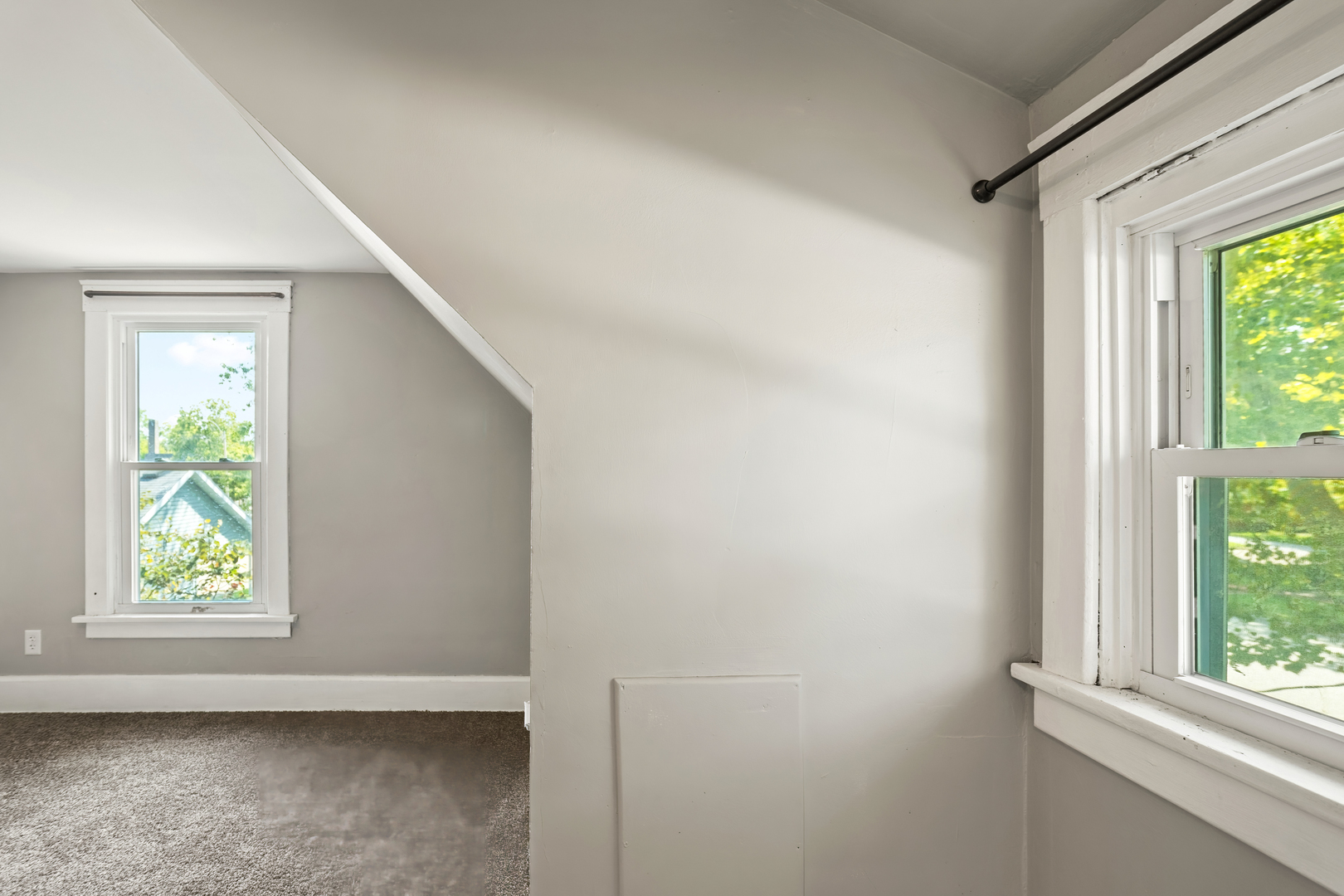 702 North Walnut Street Normal, IL 61761 - Photo 27 of 45 an empty room with windows