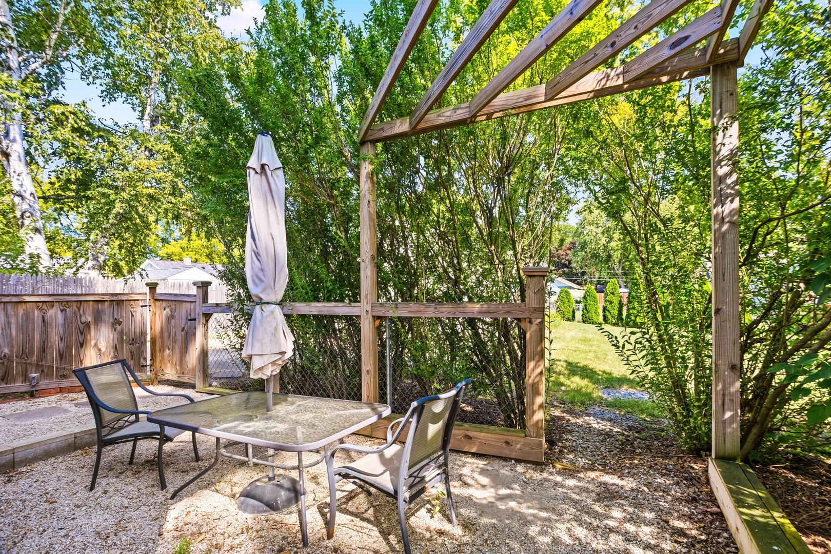 702 North Walnut Street Normal, IL 61761 - Photo 34 of 45 a view of a chairs and table in patio