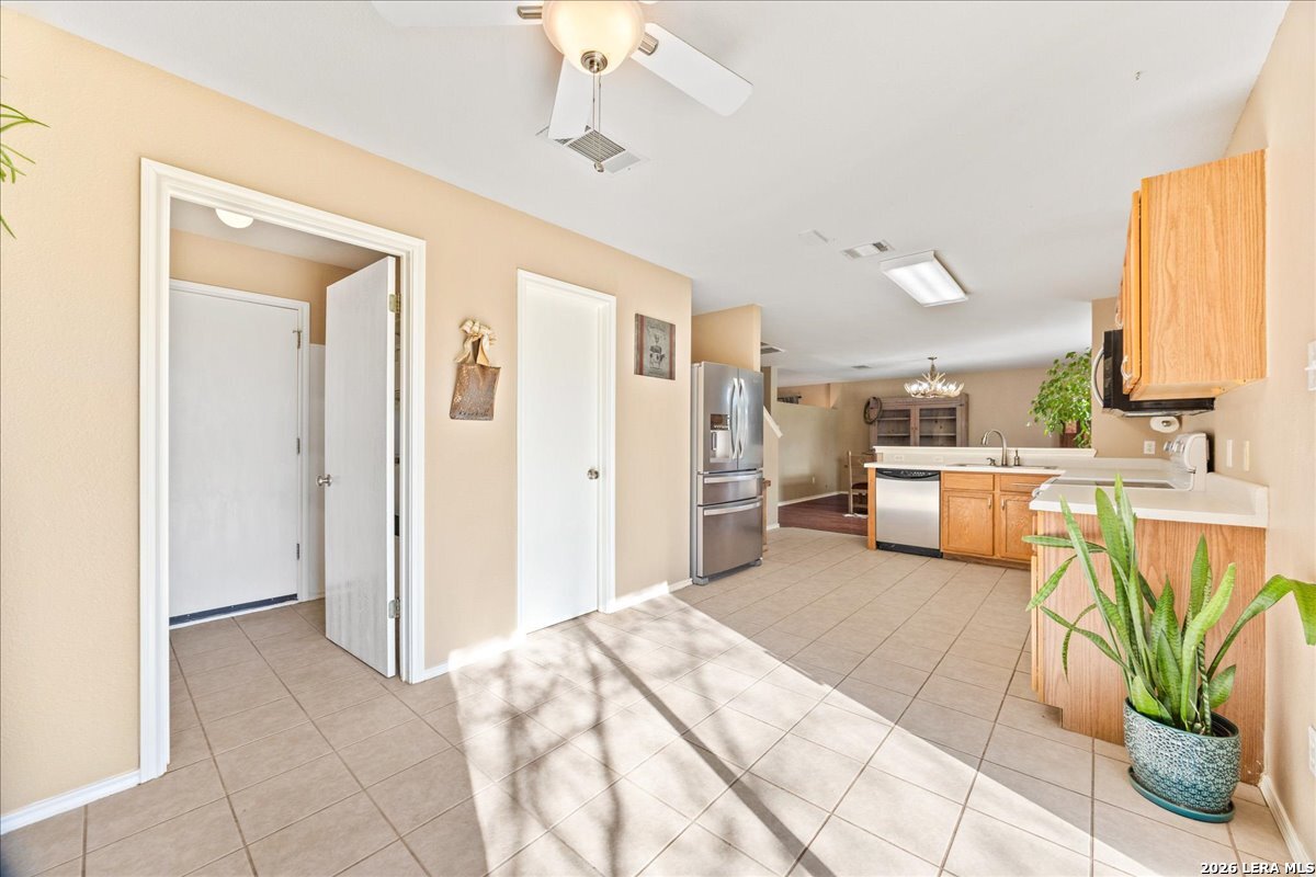 116 Devons Buda, TX 78610 - Photo 19 of 38