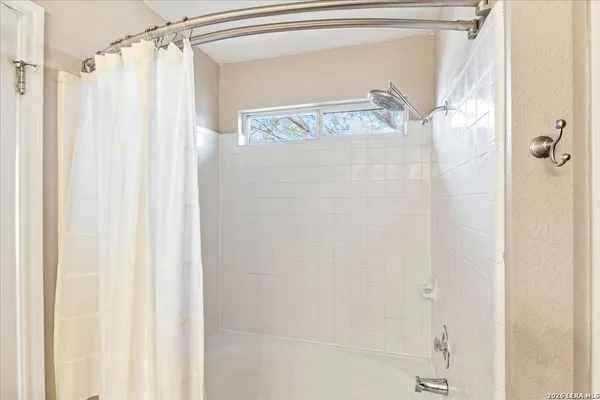 $400,000 | 116 Devons, Buda, TX 78610