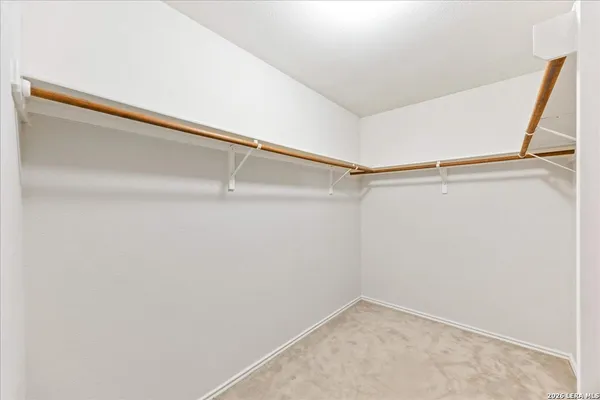 $400,000 | 116 Devons, Buda, TX 78610